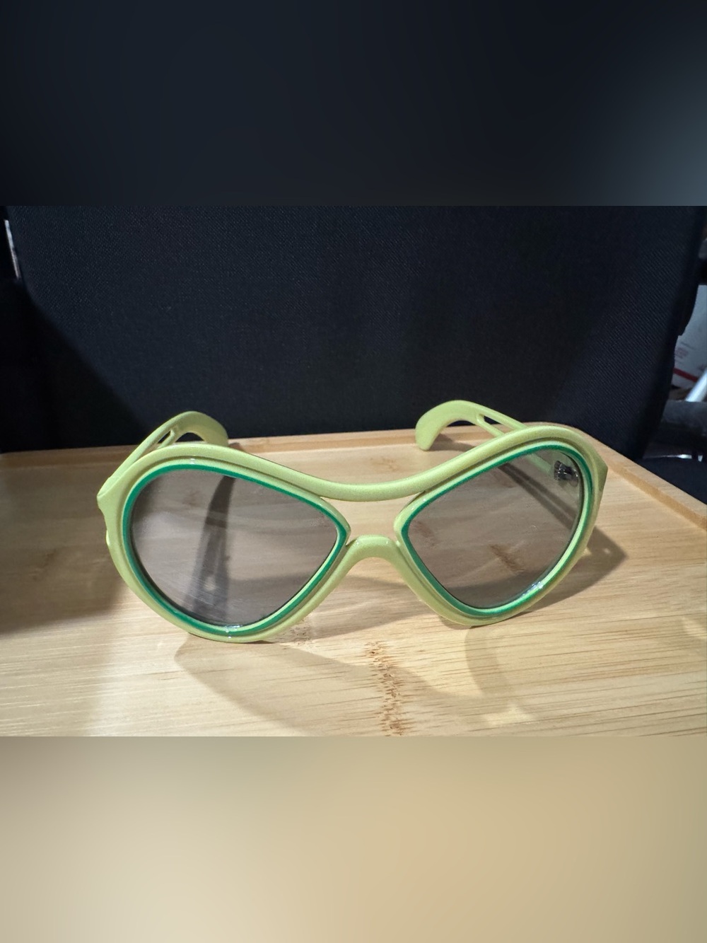 Lime Green Retro Cat-Eye Sunglasses
